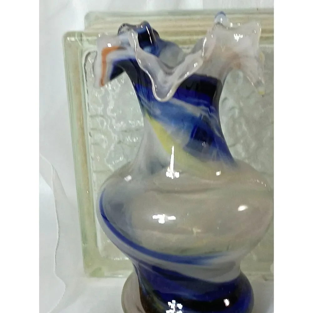 Hand-Blown Art Glass Vase, Murano or Empoli Style Mid Century Modern ~Vintage~